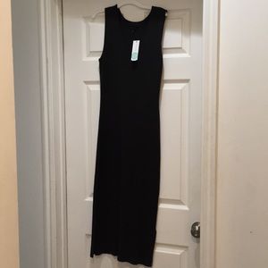 Ribbed knit midi dress from Goldray